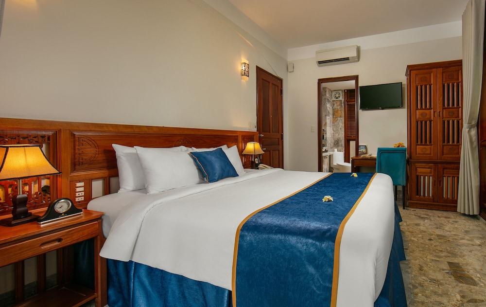Hoian River Palm Hotel & Villas Хойан Экстерьер фото